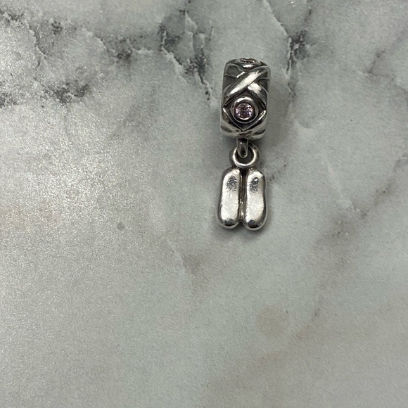 Pandora ballet slippers charm - Picture 5 of 6
